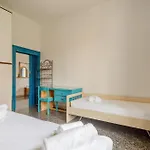 Guesthost - - Two Aparments Near The Apartment Lido di Venezia