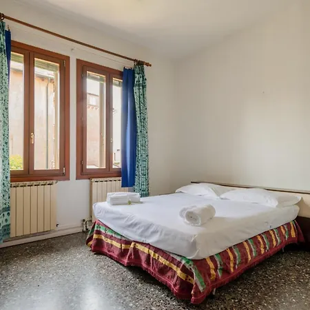 Apartament Guesthost - - Two Aparments Near The