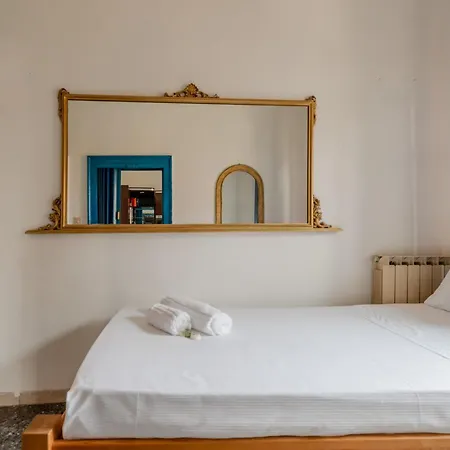 Guesthost - - Two Aparments Near The Apartament *