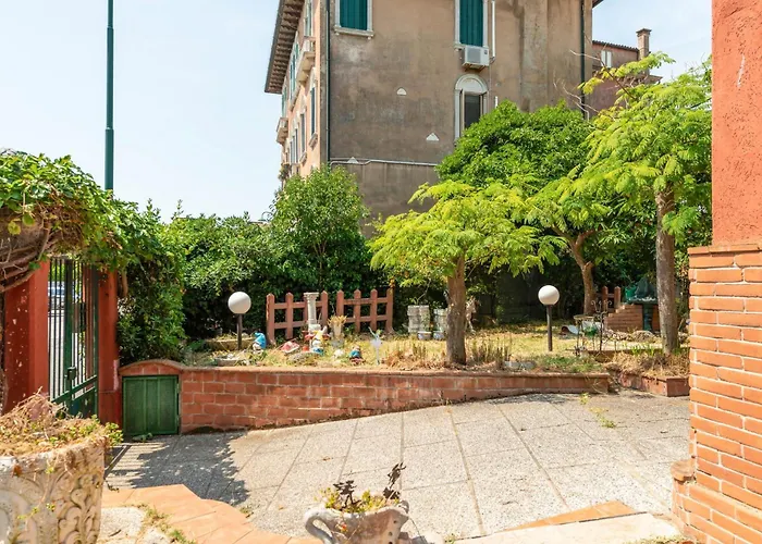 Guesthost - - Two Aparments Near The Lejlighed *